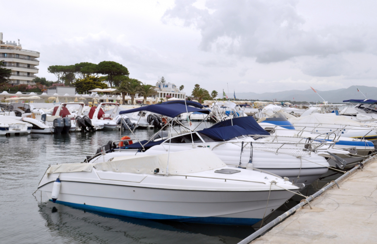 bateaux carnon